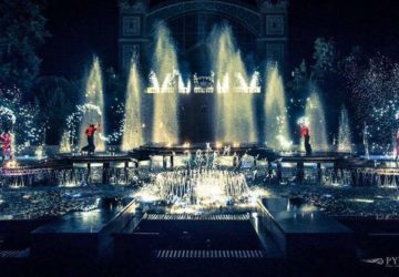 fireshow_lightshow_Pyroterra_fire_and_light_performance