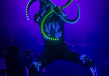 Pyroterra_Lightshow_světelná_show_light_led_show