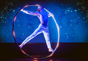 Led cyr wheel acrobatic show pyroterra lighttoys