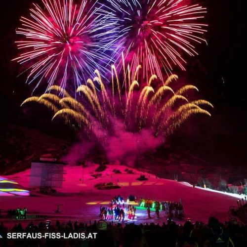pyroterra ski show austria
